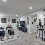 2Bd2Bath Med District Remodel B