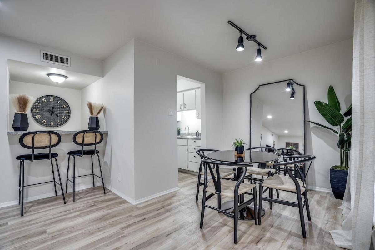 Apartment 2bd2bath Med District Remodel B *