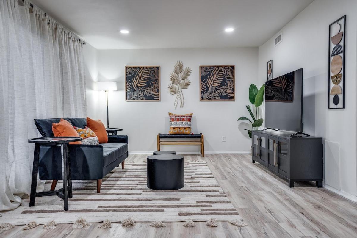 Apartment 2bd2bath Med District Remodel B Dallas