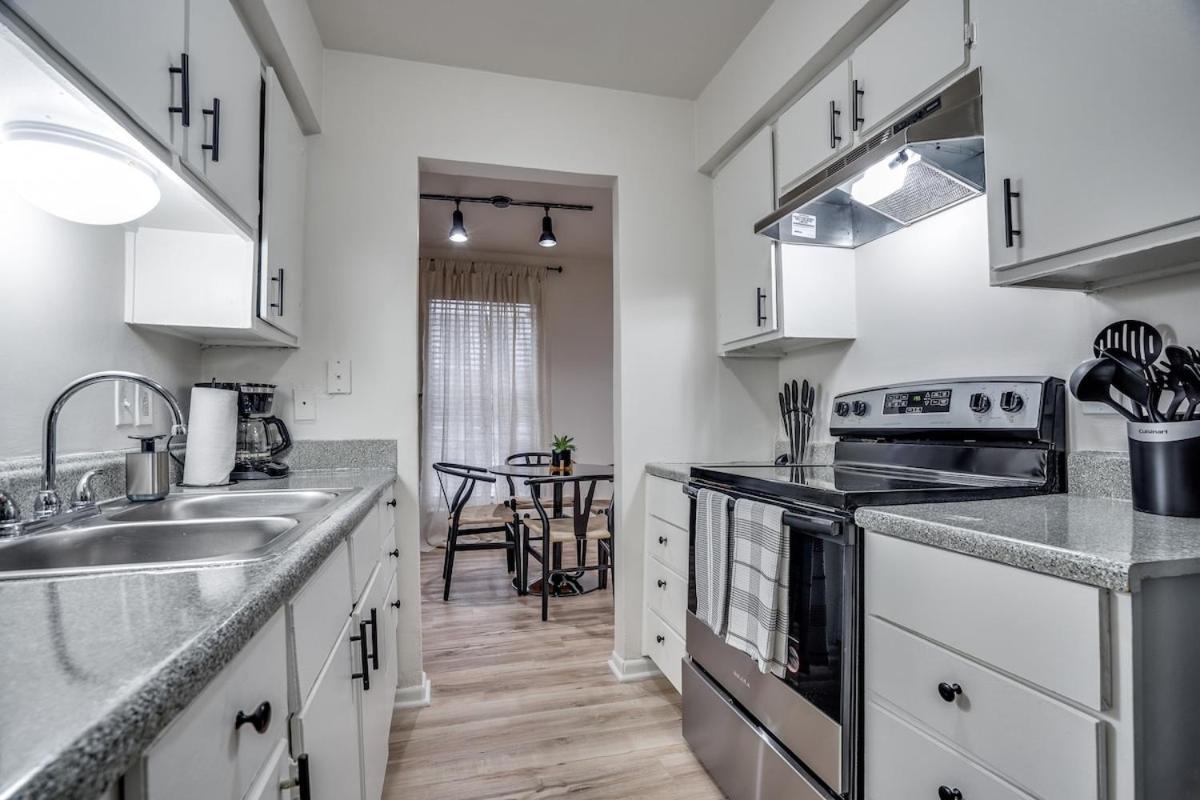 Apartment 2bd2bath Med District Remodel B